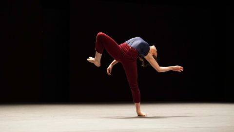 Batsheva Dance Company, Three - photo Gadi Dagon