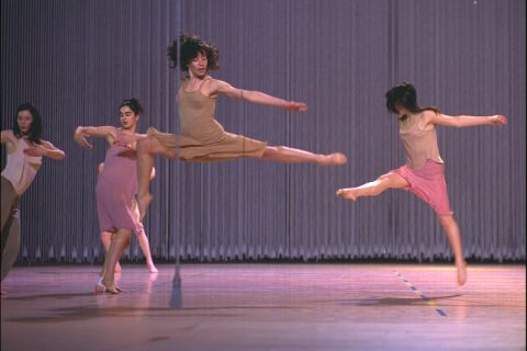 Anne Teresa De Keersmaeker, Rain - photo © Herman Sorgeloos