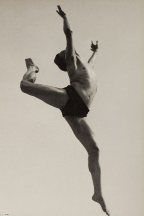 Ilse Bing, Dancer, Willem van Loon, Paris, 1932. Gelatin silver print on paper, 276 x 184 mm. The Sir Elton John Photography Collection, The Estate of Ilse Bing. Courtesy Tate, London