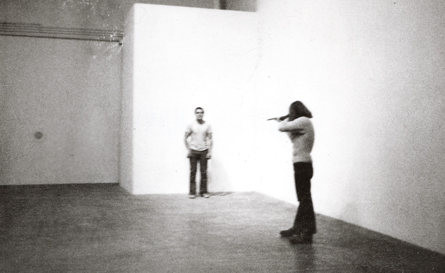 Chris Burden, Shoot, 1971