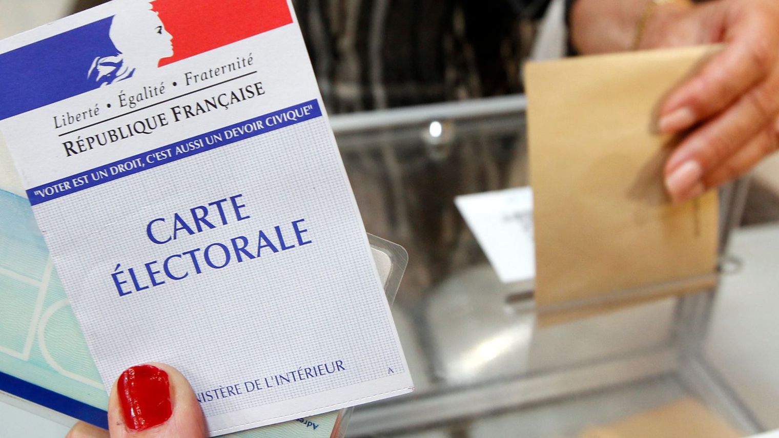 La scheda elettorale francese