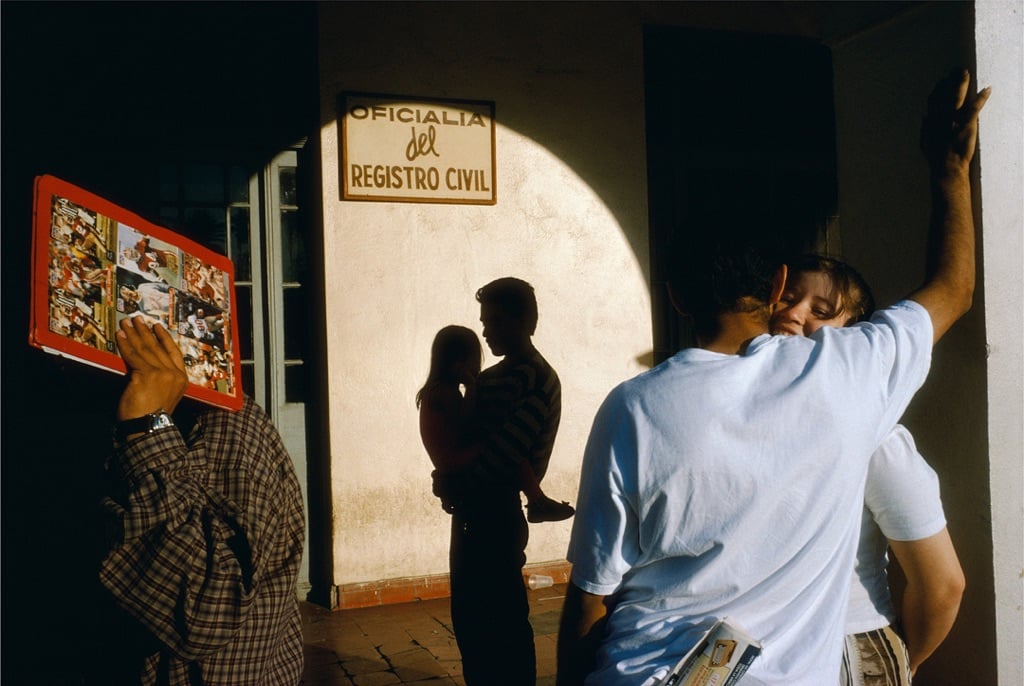 ©Alex Webb, Nuevo Laredo, 1996, from La Calle (Aperture, 2016)