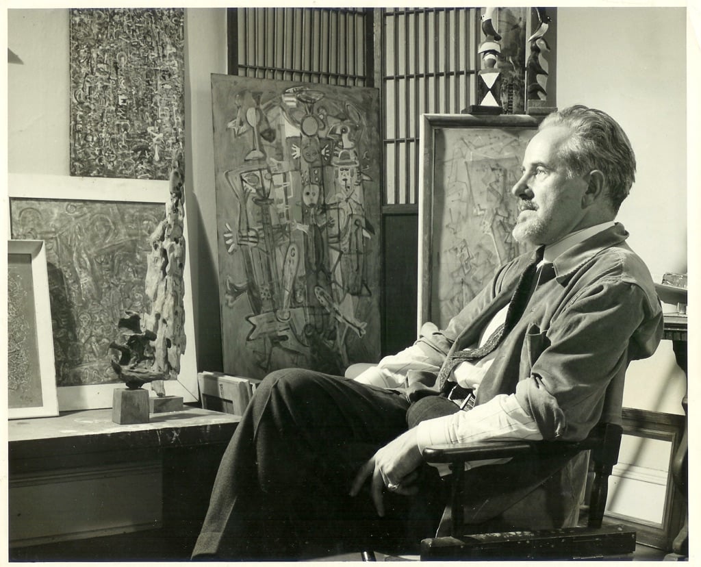 Mark Tobey nel suo studio, 1949. Courtesy Arthur Lyon Dahl. Photo Larry Novak