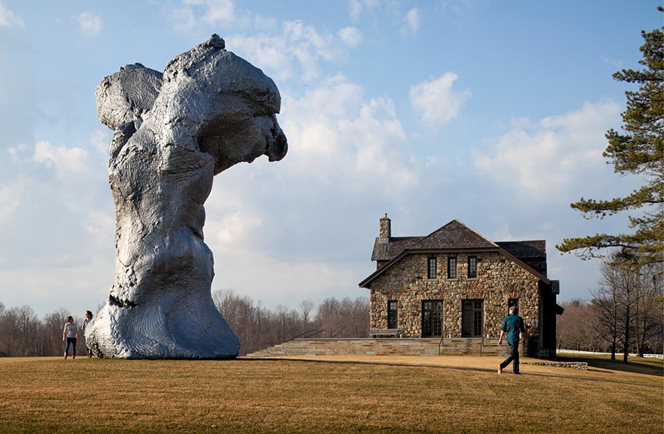 Urs Fischer Untitled (Big Clay #3) 2008-2011 Cast aluminum, chrome steel skeleton, chrome steel bolts Approximately: 403 1/2 x 299 1/4 x 255 7/8 inches (1024.9 x 760 x 650 cm) Photo by James Ewing