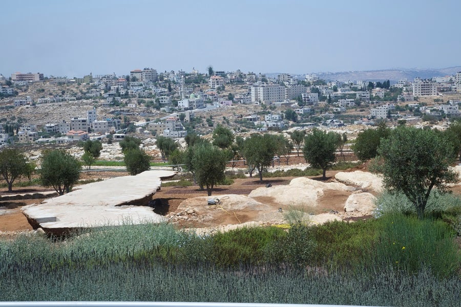 Bob Gramsma, Facts on the ground, OI#17241, 2017 . Concrete, steel reinforcement, soil. Photo by Hamoudi Shehade. © The Palestinian Museum