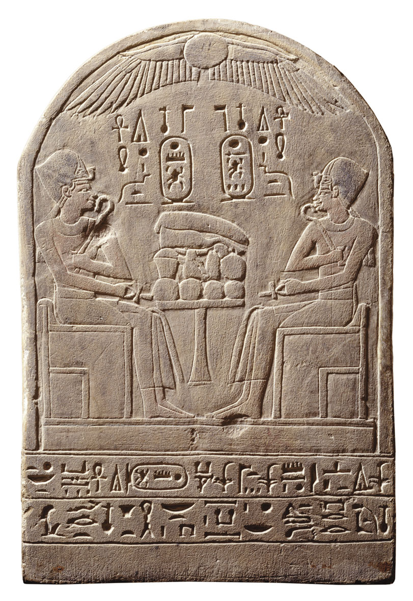 Stele sulla quale sono raffigurati Thutmosi III e suo figlio Amenofi II (© Stichting Rijksmuseum van Oudheden, Leida) [Nr archiv. 3]