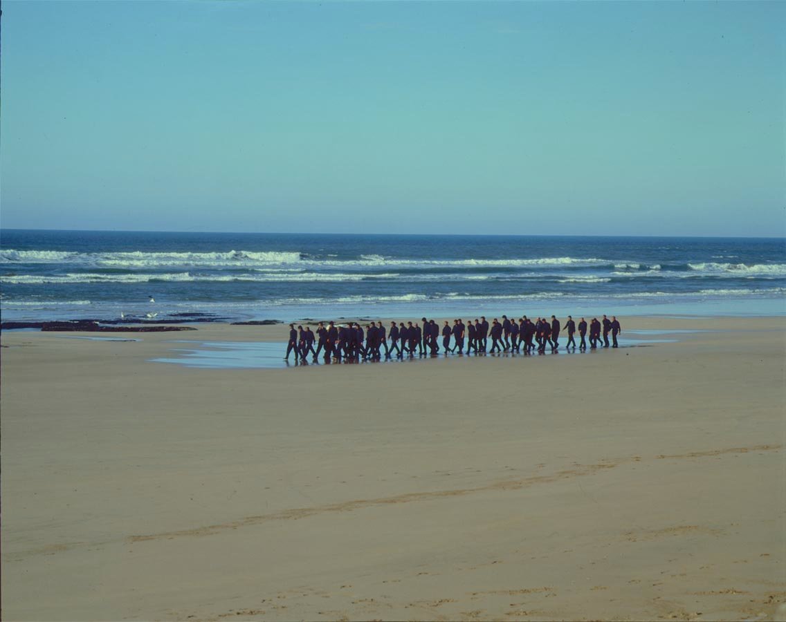 Shirin Neshat, Passage, 2001