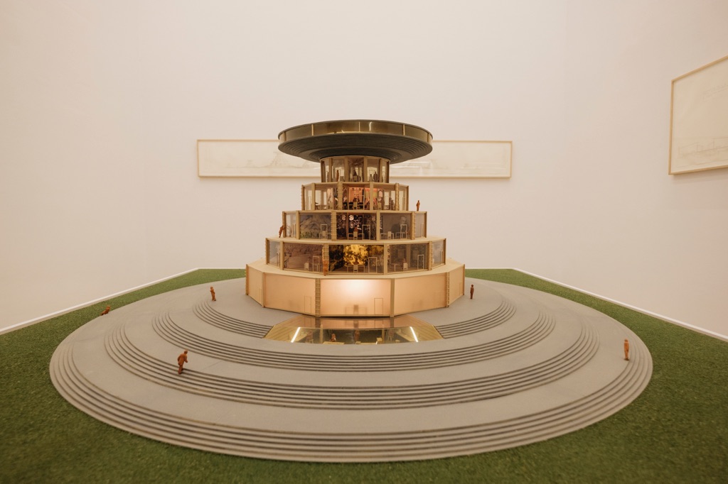 Carlos Garaicoa. El Palacio de las Tres Historias. Installation view at Fondazione Merz, Torino 2017. Courtesy Fondazione Merz. Photo Andrea Guermani