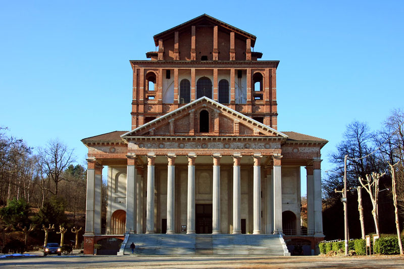 Boca Santuario facciata, photo Alessandro Vecchi, fonte wikimedia