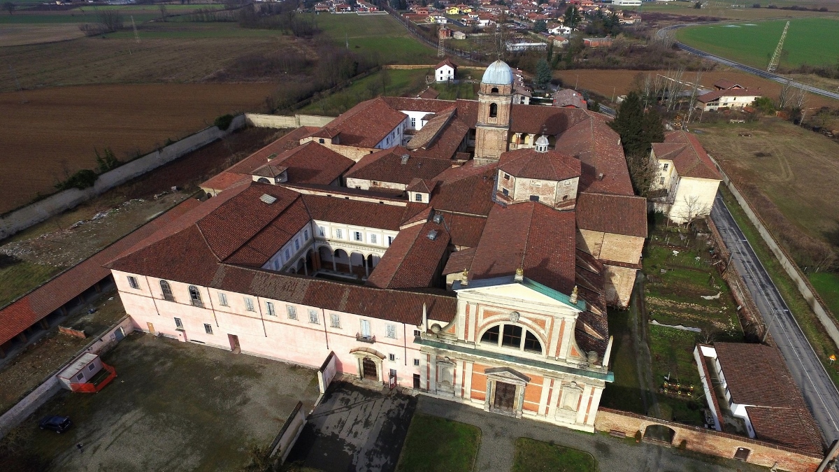 Complesso di Santa Croce Bosco Marengo (AL). Foto Jonathan Vitali ©FAI-Fondo Ambiente Italiano