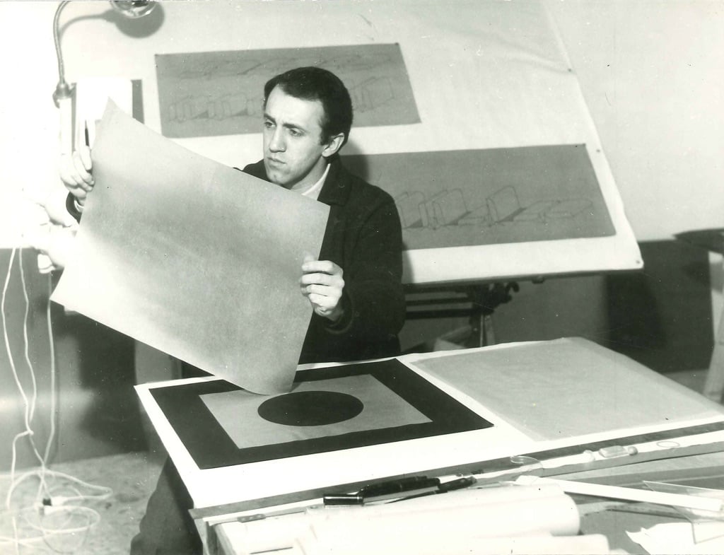 Francesco Lo Savio al lavoro sui Filtri nello studio, Roma 1961, Collezione privata