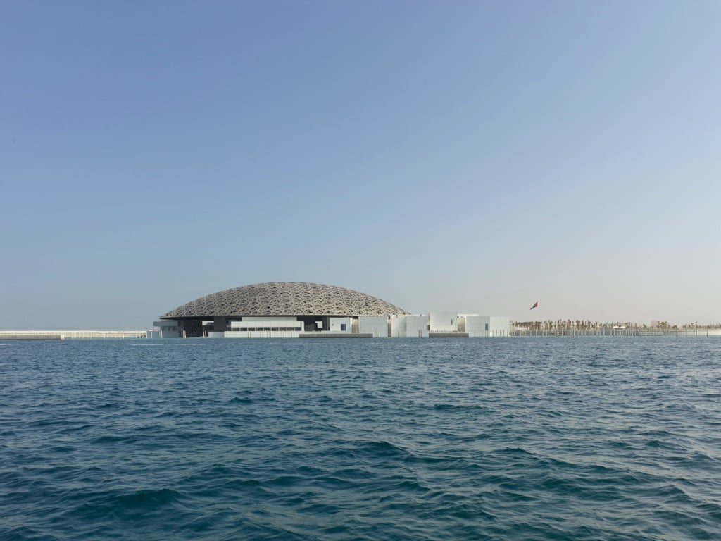 Louvre Abu Dhabi Exterior view © Louvre Abu Dhabi – Photography Roland Halbe