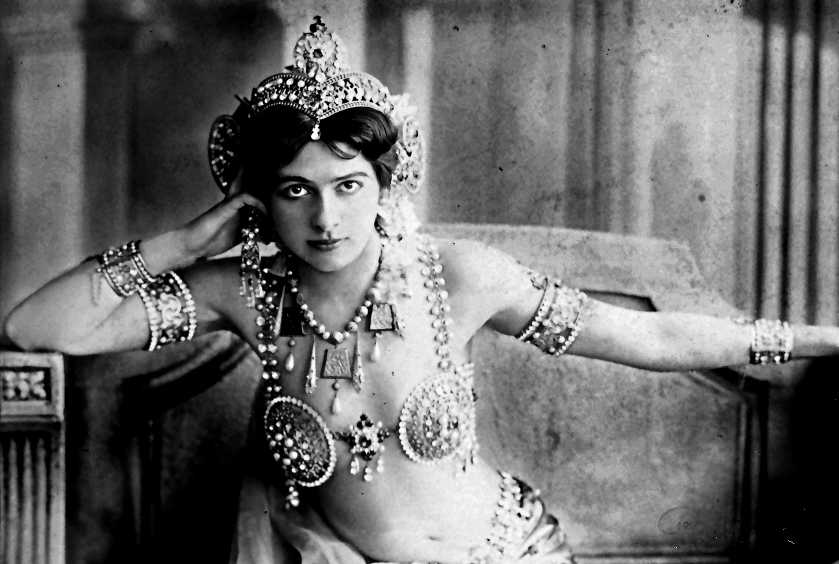 Mata Hari, De mythe en het meisje - foto van Mata Hari, de mythe en het meisje, project van Leeuwarden Fryslân 2018