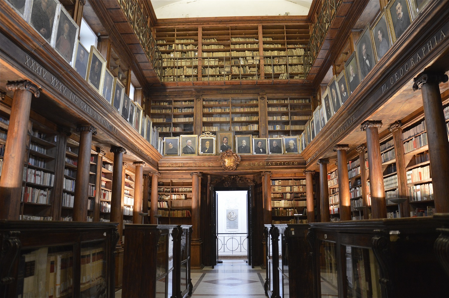 Palermo, Biblioteca Comunale di Casa Professa