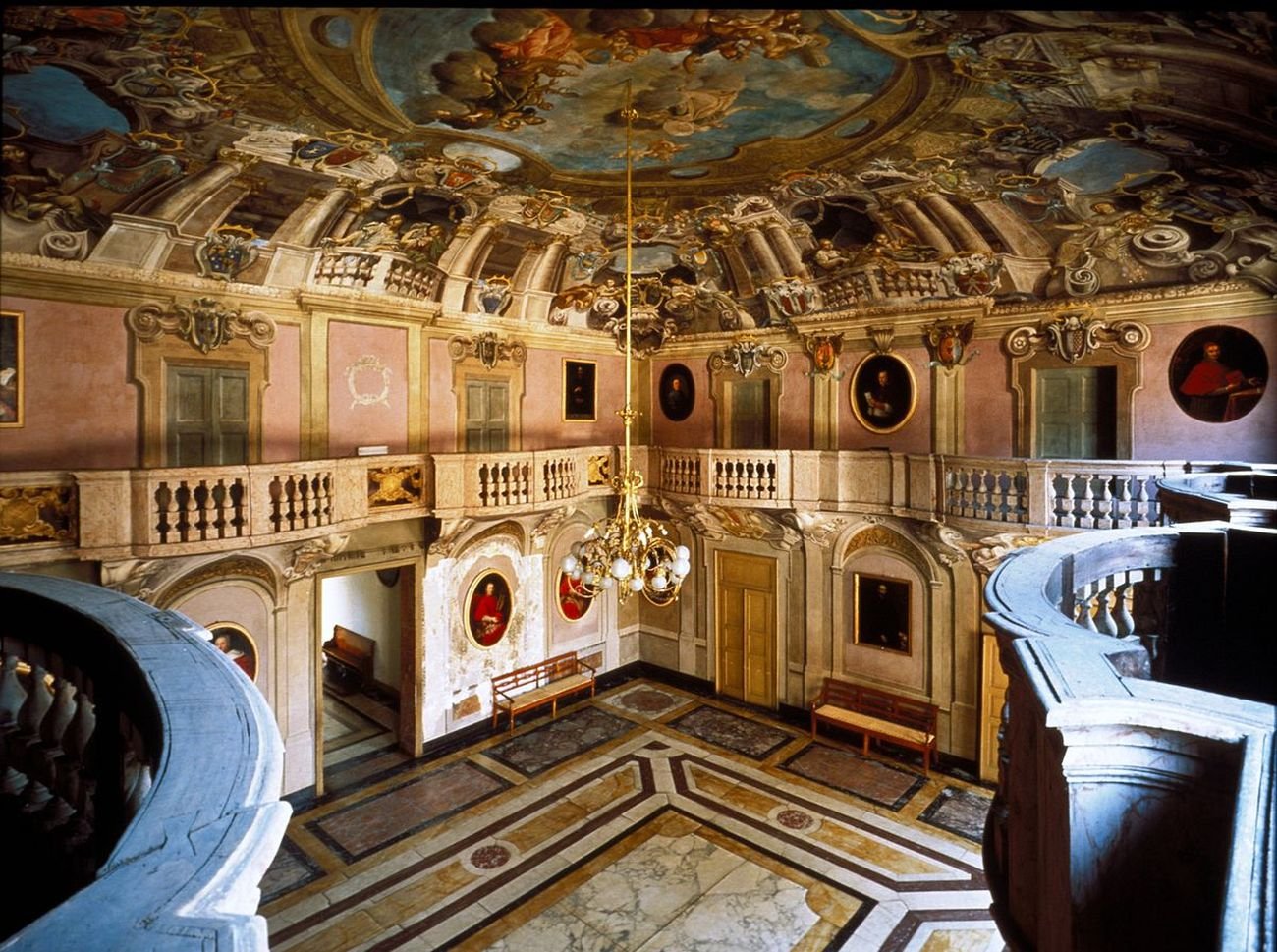 La Sala Cardinali della Fondazione Collegio San Carlo di Modena