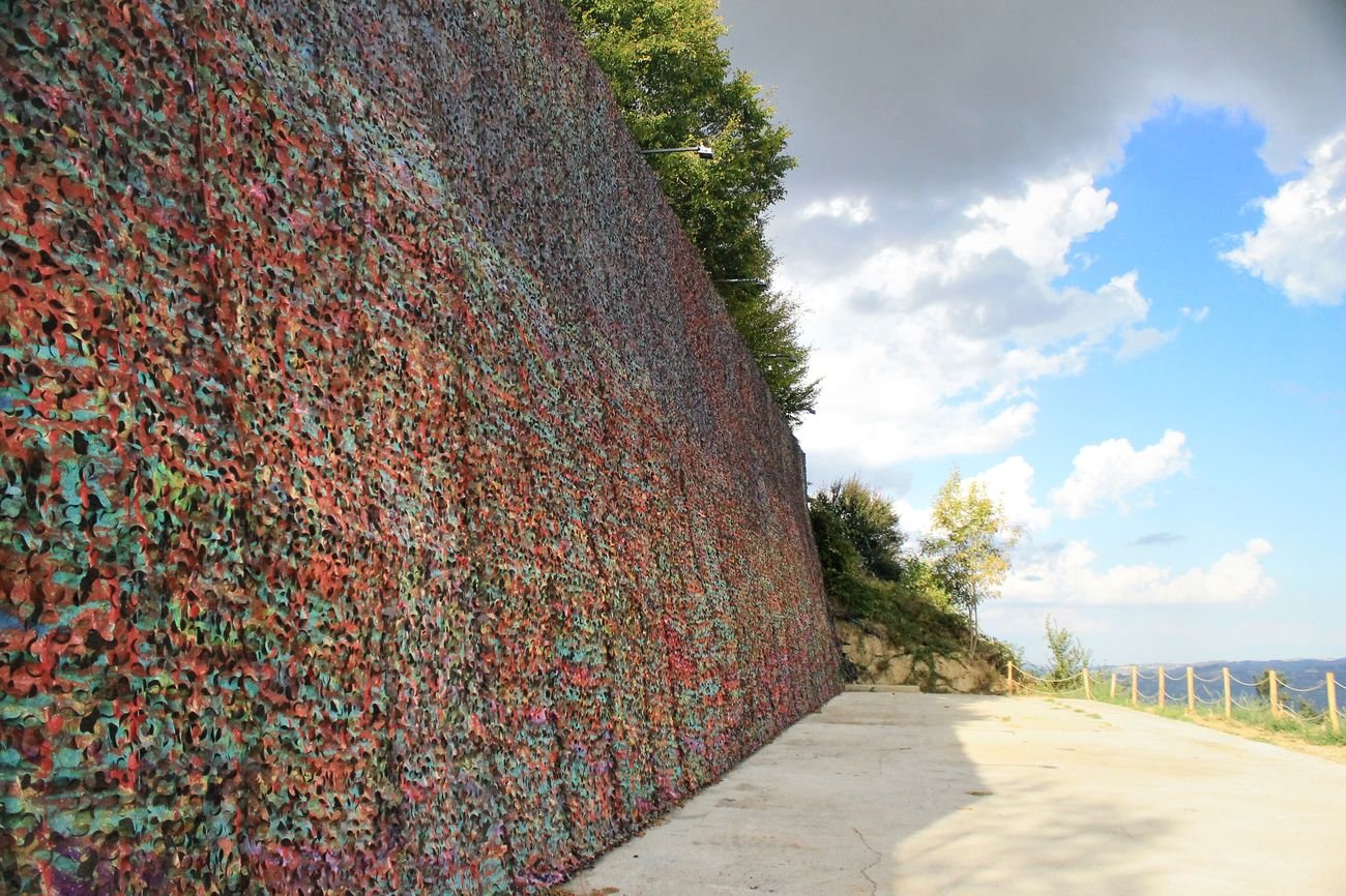 Hilario Isola, Atelier del camouflage, La Morra 2018