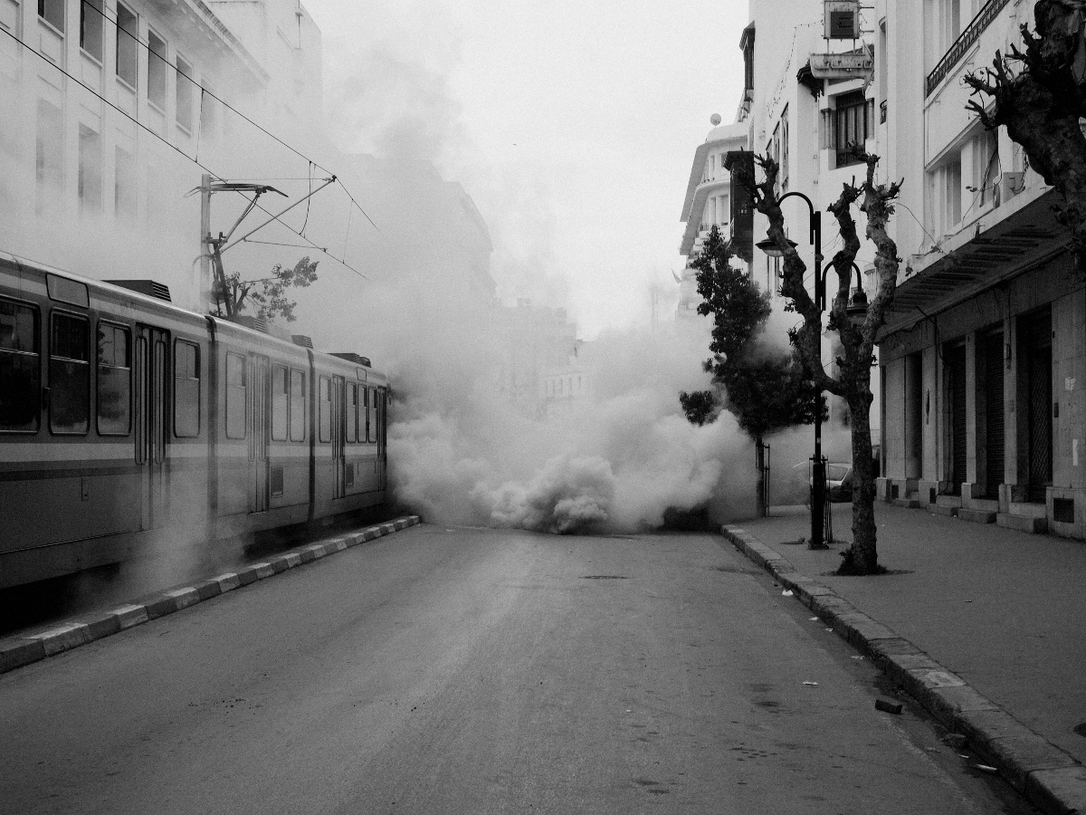 2 MagnumScholarship Scontri tra polizia e manifestanti. Tunisi. Tunisia. Gennaio 18 2011 © Alex Majoli Magnum Photos Milano PhotoWeek: 10 eventi da non perdere nella settimana milanese della fotografia