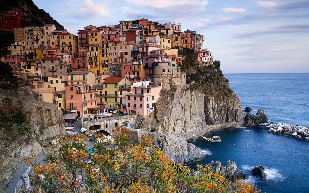 Bellezze d'Italia. Manarola, La Spezia, riviera ligure. Ph. by PhHere