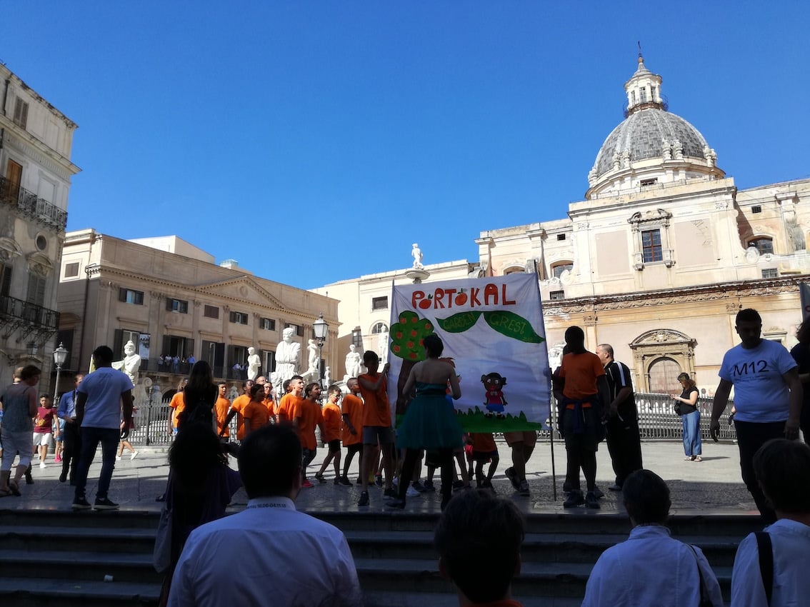 Marinella Senatore, Palermo Procession, immagini della performance svoltasi a Palermo il 16 giugno 2018 in occasione di Manifesta 12