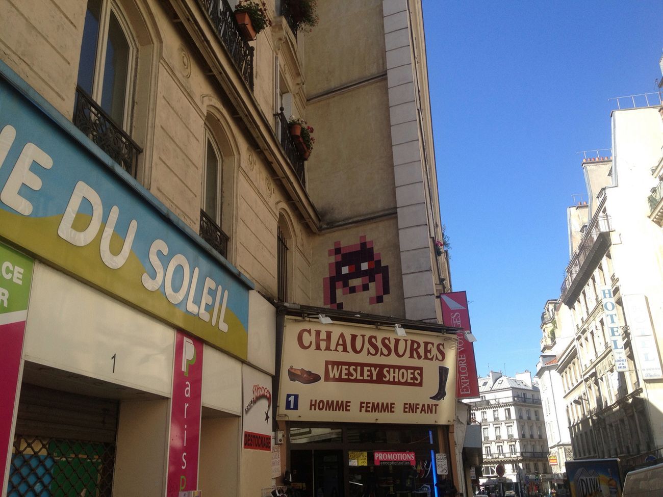 Invader, Parigi