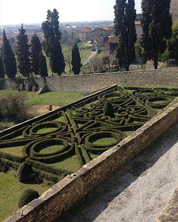 Giardino all'italiana del Castello Camozzi Vertova