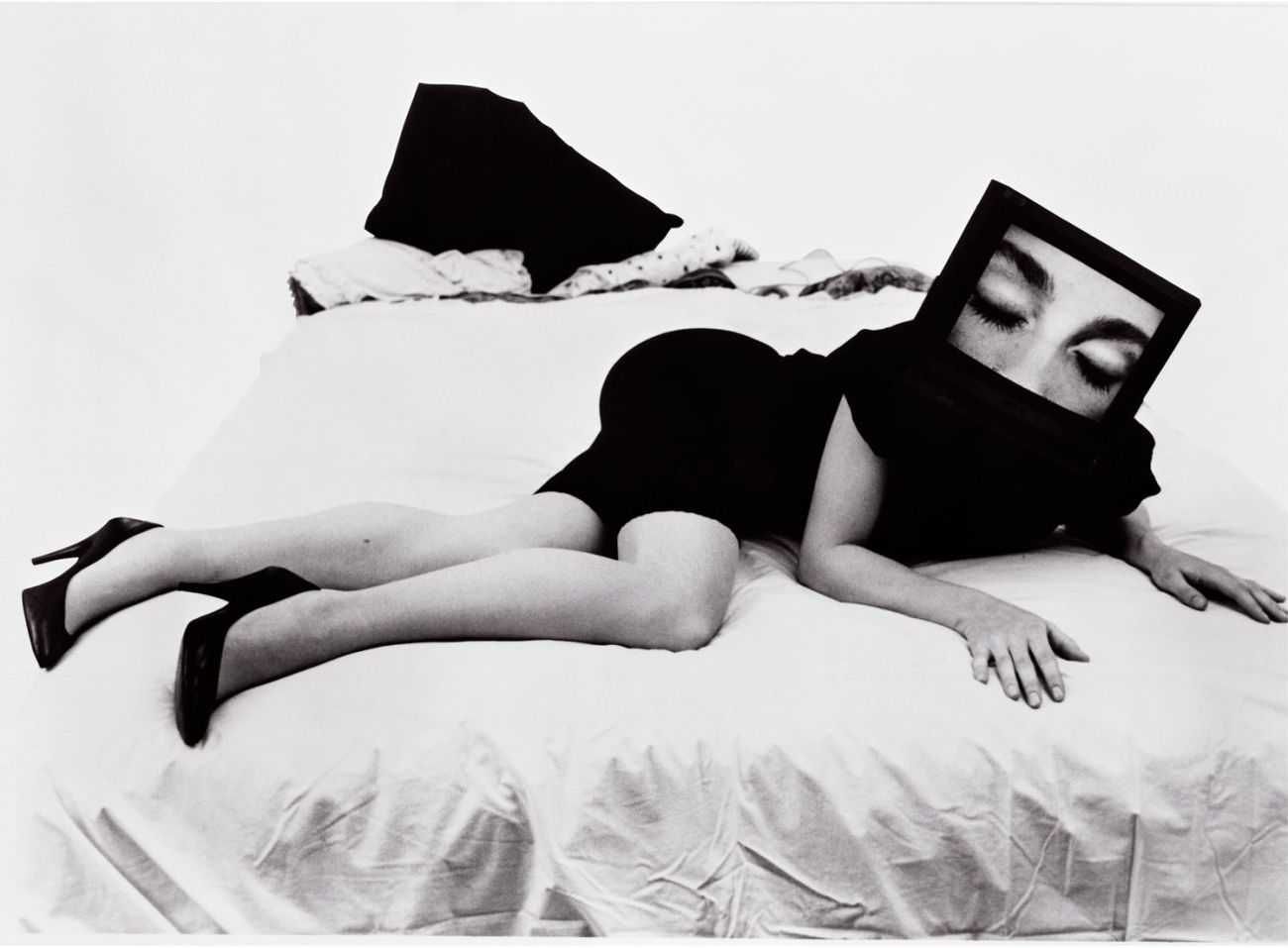 Lynn Hershman Leeson, Seduction, 1985