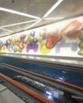 511 Un’eruzione di luci e di colori. A Napoli la Metro-station secondo Karim Rashid…