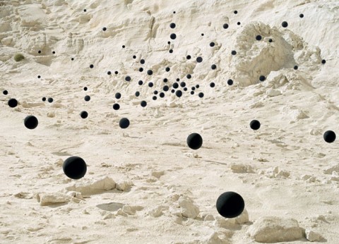 Andrea Galvani La morte di unimmagine 1 2005 C print su alluminio È MIA ed è diversa da tutte