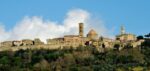 Panorama Alla volta di Volterra. Musei per tutte le tasche, dagli Etruschi a Luca Signorelli…
