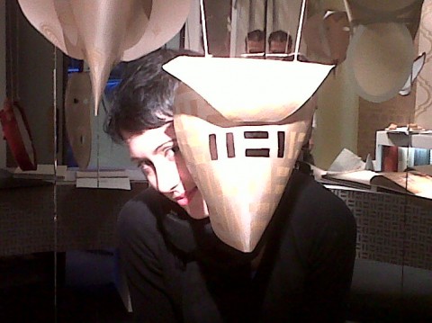 miriam secco con le sue maschere Updates Salone: join the masquerade! Performance di Miriam Secco da Giardini Wallcoverings