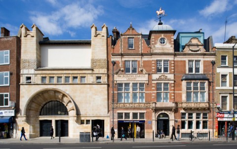 84b3333d76c42296 whitechapel gallery facade Okkay, i tagli alla cultura in Italia. Ma l’Europa davvero sta meglio?