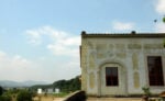 BUREN VISTO DALLA VILLA Buren fa a strisce la Toscana