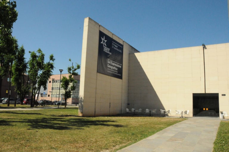 Fondazione Sandretto Re Rebaudengo esterno photo by Valentina Grandini Alighiero Boetti e altro. Cronaca – con video e foto - di un weekend di maratone torinesi