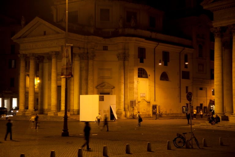 Santasangre Ancora arte pubblica, ancora a Roma. Stavolta senza polemica. Ecco tutti i cubi di Myatelier