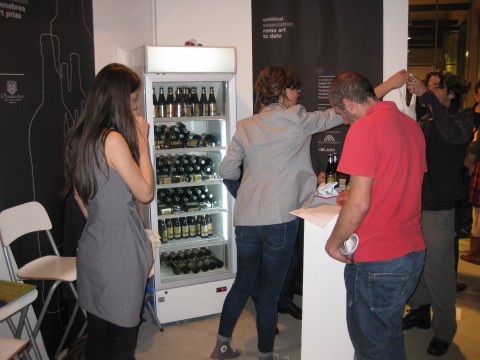 Untitled Roma Updates: sete da birra? Allo stand dell'associazione Untitled lasciando i propri dati si vince una Menabrea