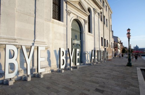 211 Bye Bye Ai Weiwei. Anzi, arrivederci