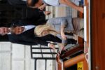 Barbara Berlusconi in visita alla Biennale col socio Nicolò Cardi5 C’è Berlusconi, ma non è Lui. Barbara in visita alla Biennale col socio Nicolò Cardi