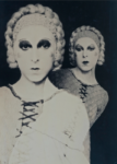 Claude Cahun Autoritratto192914 x 9 cm Musée d’Art Moderne de la Ville de Paris Fotocontrasti al Jeu de Paume