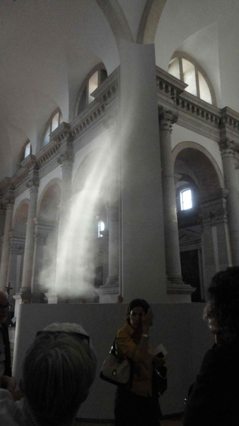 DSC02338 Kapoor a Venezia. Sacro e profano, caffè e incenso