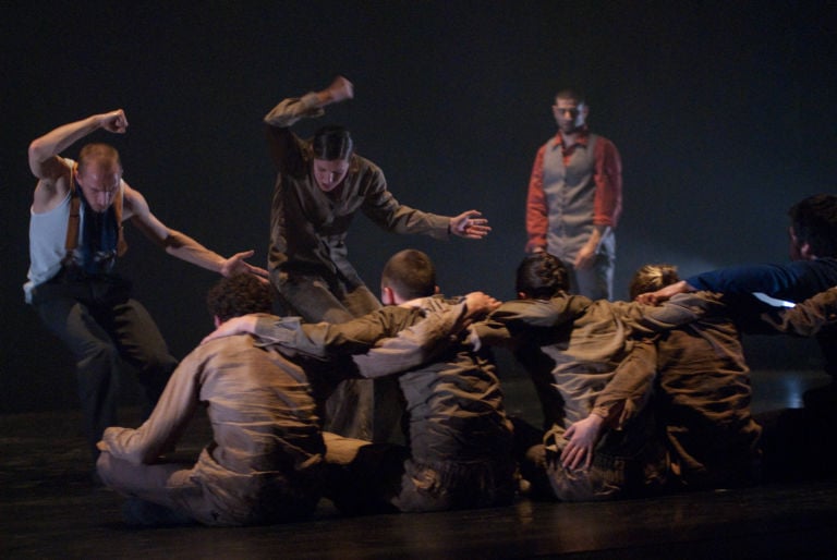 Hofesh Shechter ©Simona Boccedi Provare l’impossibile. E il Romaeuropa Festival si fa in cinque per un vibrante autunno capitolino