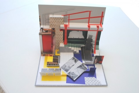 IL gadget maquette del Padiglione Olanda Photo Daniele Podda Tutti all’opera! Ecco un altro oggetto biennalesco entrato nel nostro cuore…