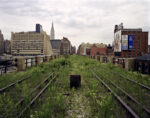 Joel Sternfeld A Railroad Artifact 30th St May 2000 2000 2010. Courtesy of the artist and Luhring Augustine Gallery New York. Public urbanism (e anche public art), a Manhattan Diller Scofidio + Renfro firmano il secondo step della High Line