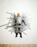 Maurizio Cattelan Adhesive tape Daniele Silvestri d’apres Cattelan. Arte e musica s’incontrano a suon di… scotch