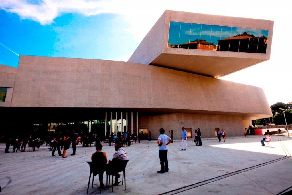 Il grande inverno dei musei d’arte contemporanea italiani avrà forse un momento di riflessione condivisa? Occhio perché Amaci starebbe organizzando una sorta di barcamp. Al Maxxi