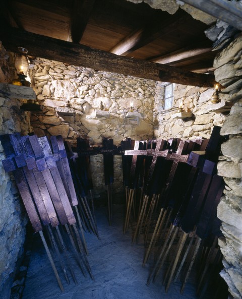 Fabre Il rifugio la tomba per il computer sconosciuto interno Dai Bolongaro. Dove l’arte non è di casa