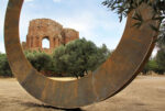 Mauro Staccioli Scolacium 2 Incorniciare la storia. Tocca a Mauro Staccioli “intersecarsi” con il Parco Archeologico di Scolacium, in Calabria