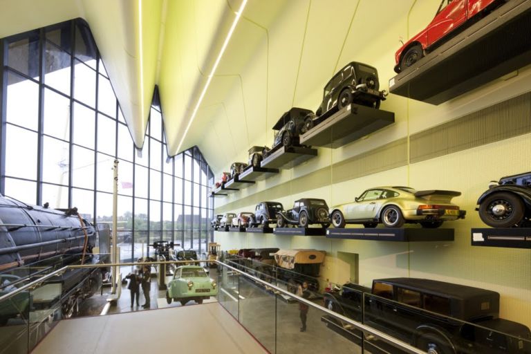 Riverside Museum Zaha Hadid Architects photo by McAteer Photograph Alan McAteer 4 La Cattedrale del Mare. Fra carcasse post industriali e scheletri navali, Glasgow risorge col Riverside Museum di Zaha Hadid