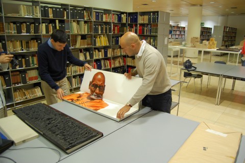 Uno dei libri di Dante Bighi Il caffè illy, la Domenica Sportiva, e poi i libri d’artista. Finisce al Mart il viaggio di Dante Bighi