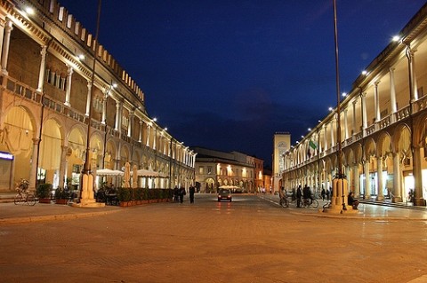 faenza Via da Faenza. Il festival dell’arte Contemporanea è sul mercato