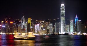 L’Asia ha ripreso a macinare miliardari? E Christie’s prende casa a Hong Kong. Ma stavolta non per vendere arte, ma immobili di lusso…